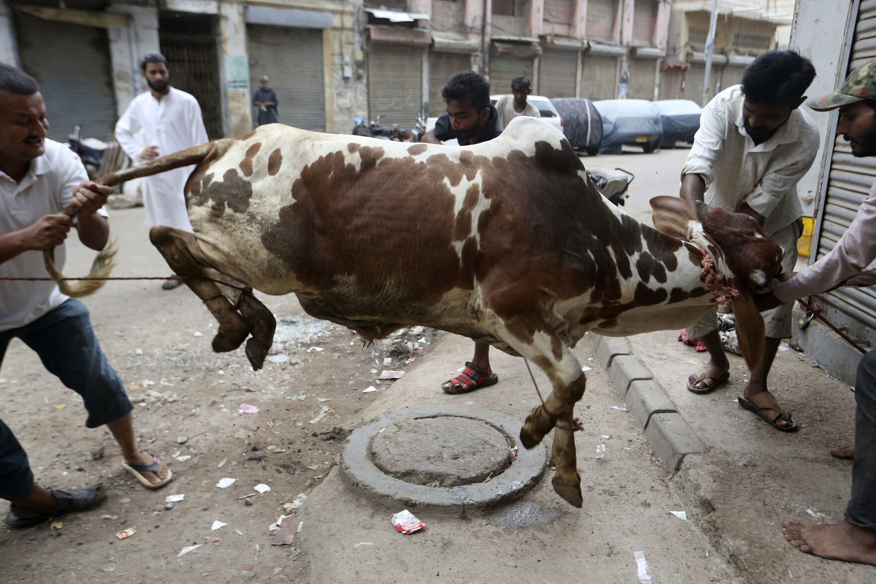 APTOPIX Pakistan Eid al-Adha